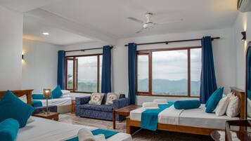 Family Room, 1 Bedroom | Desk, laptop workspace, free WiFi, bed sheets