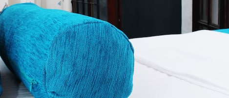 Desk, laptop workspace, free WiFi, bed sheets