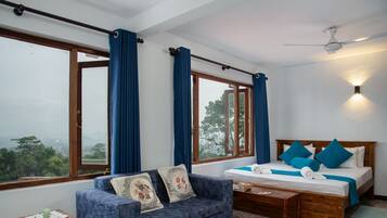 Family Room, 1 Bedroom | Desk, laptop workspace, free WiFi, bed sheets