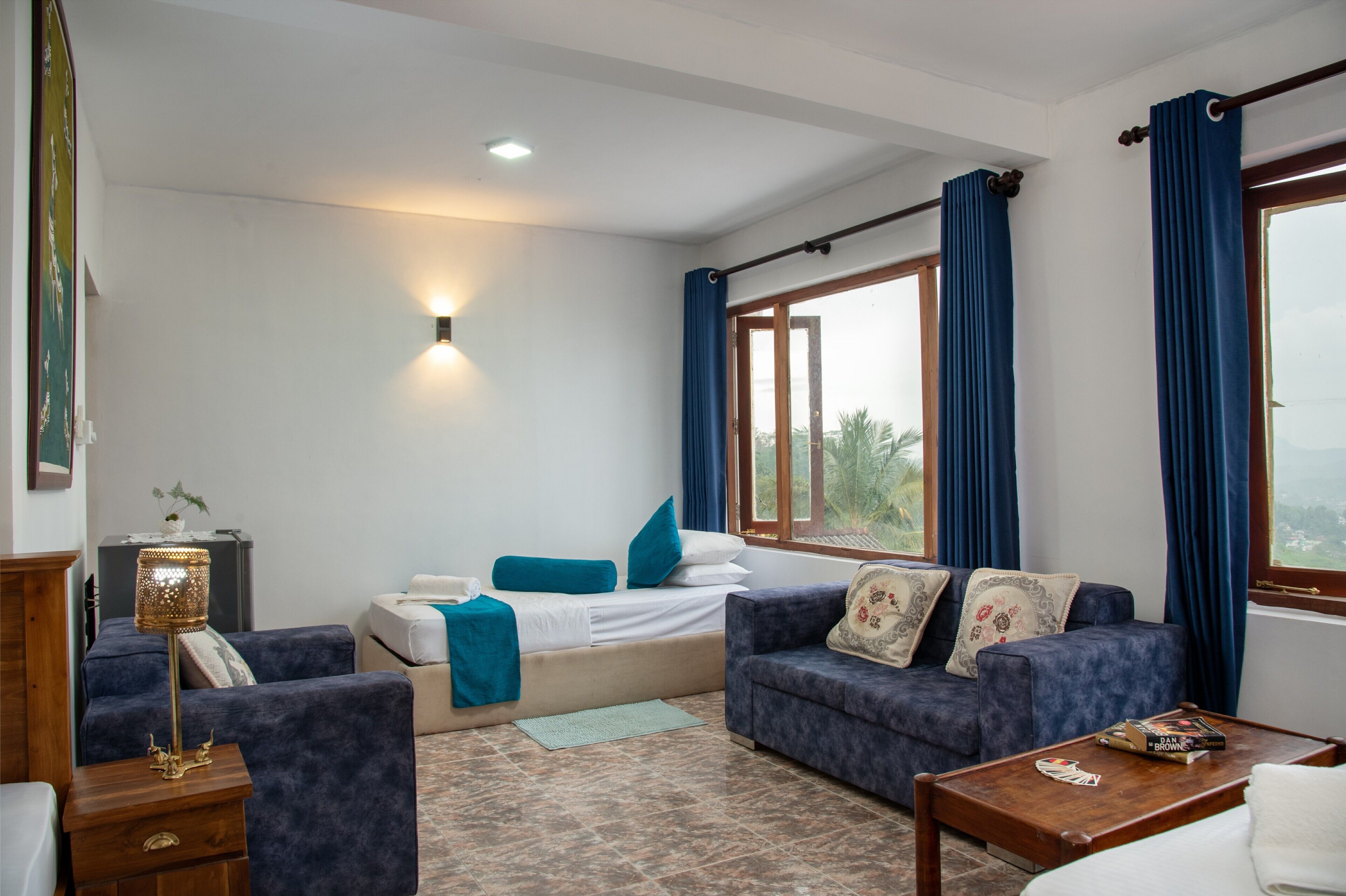 Family Room, 1 Bedroom | Desk, laptop workspace, free WiFi, bed sheets