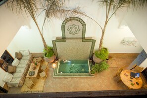 Riad en location privatif | Piscine pour enfants | Piscine couverte