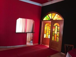 Interior entrance - Hotel La Atalaya (Fuentiduena de Tajo)