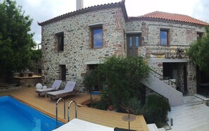 Exterior - Villa Thermi (Lesvos)