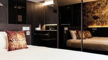 In-room safe, blackout curtains, soundproofing, iron/ironing board