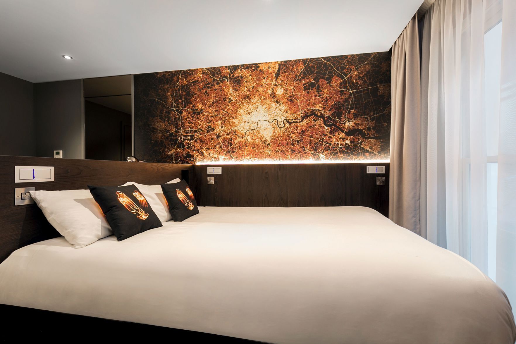 In-room safe, blackout curtains, soundproofing, iron/ironing board