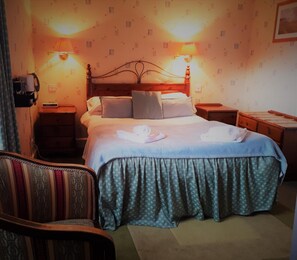 In-room safe, free cots/infant beds, rollaway beds, free WiFi