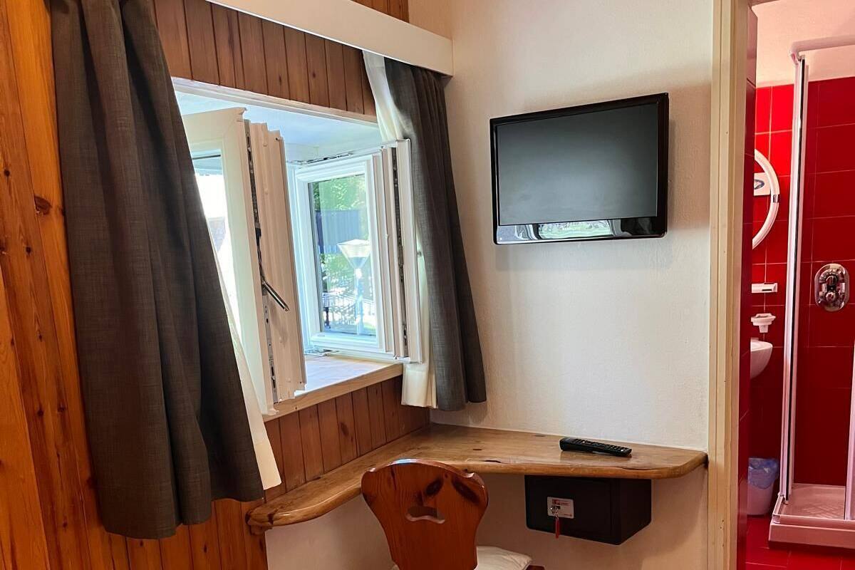 Basic-Einzelzimmer | Zimmersafe, Schreibtisch, schallisolierte Zimmer, kostenloses WLAN