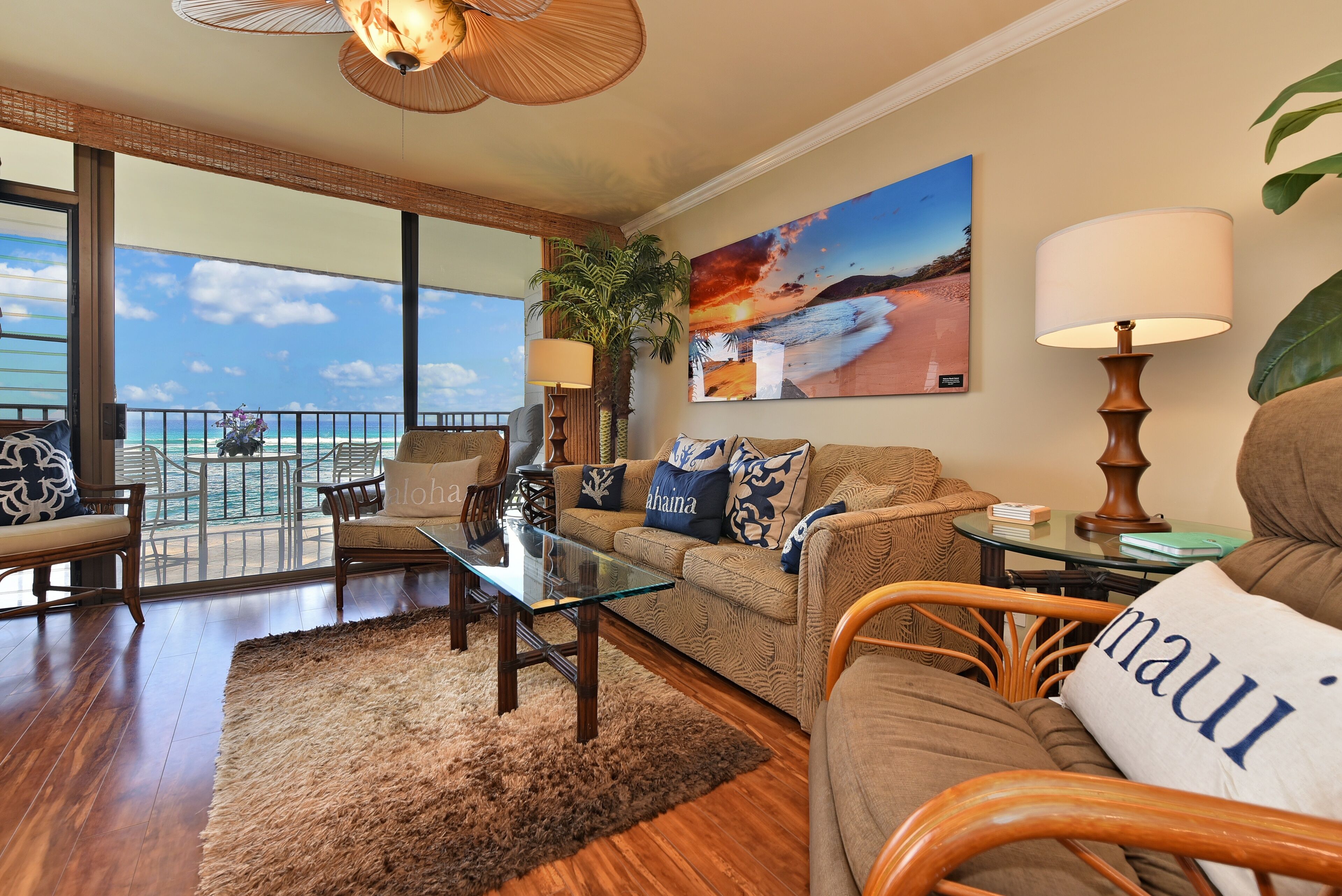 Kahana Reef 404 by RedAwning