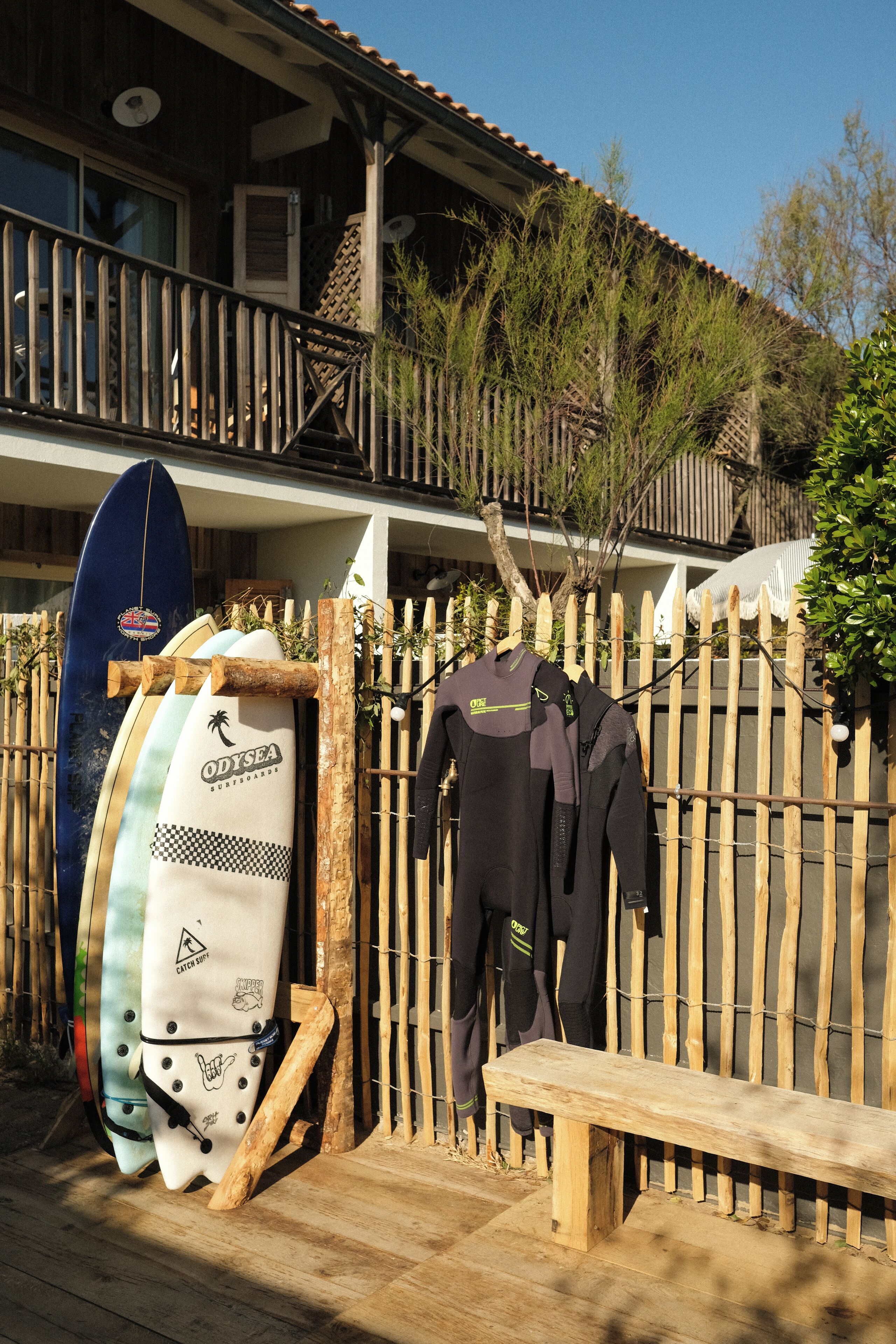 surfing/boogie boarding