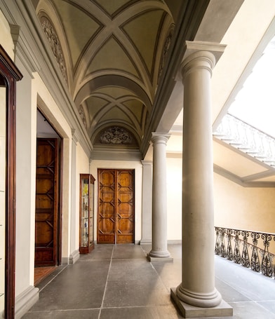 Interior. Casa Santo Nome di Gesù