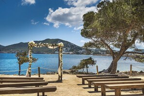 Outdoor wedding area - Catalonia Royal Ses Estaques - Adults Only (Santa Eulalia del Rio)