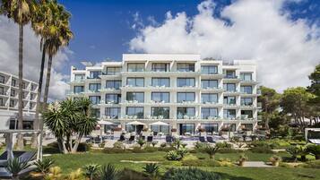 Vista para praia/oceano