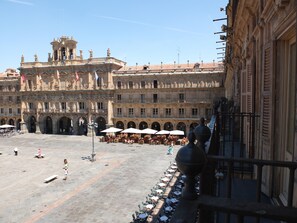 Porch - Los Angeles Plaza (Salamanca)
