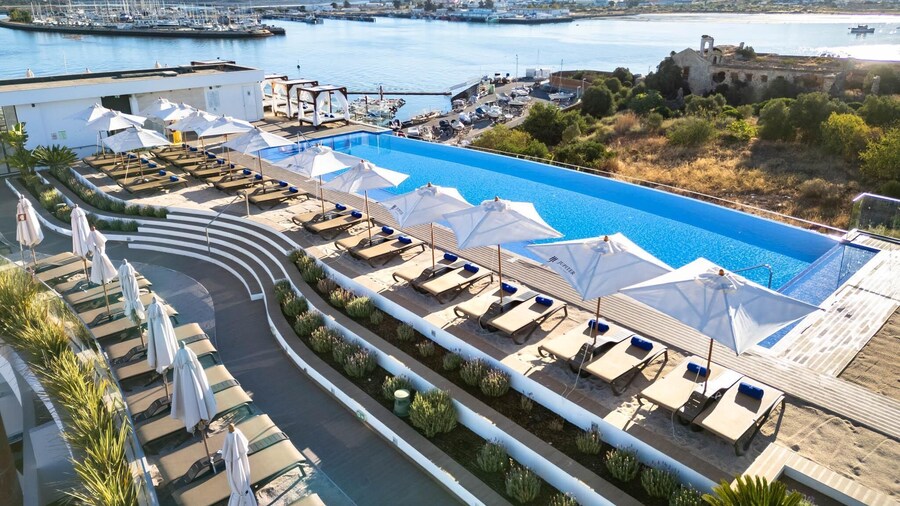 Jupiter Marina Hotel - Couples & Spa