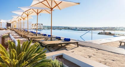 Jupiter Marina Hotel - Couples & Spa