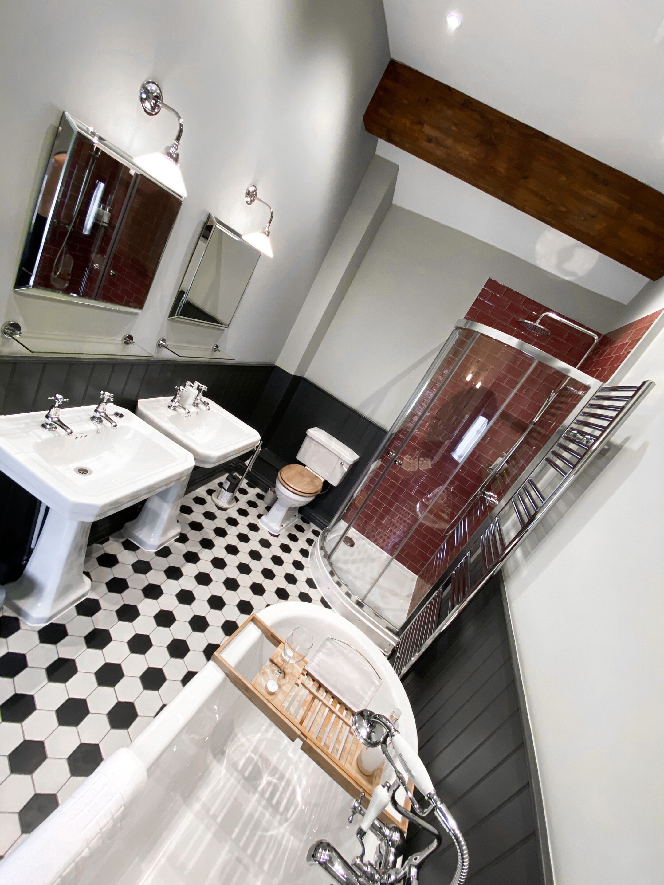 Superior Suite, Ensuite (Eastbrook Valley) | Bathroom