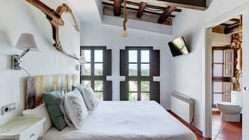Superior Room | 1 bedroom, individually decorated, individually furnished
