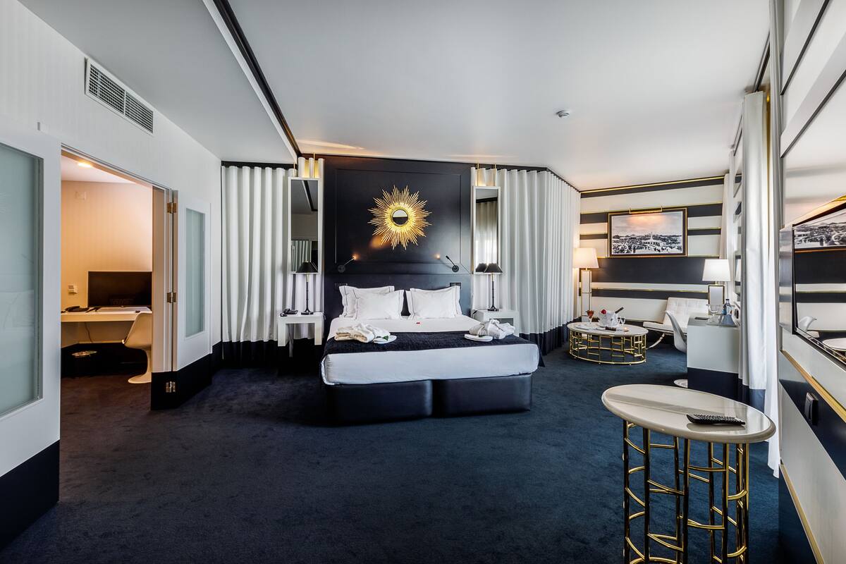 standard suite | 1 bedroom, minibar, in-room safe, desk