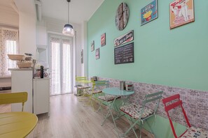 Petit déjeuner buffet compris tous les jours