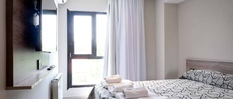 Literie de qualité supérieure, bureau, chambres insonorisées