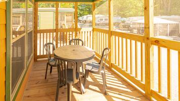 Cottage, 2 Bedrooms (Linens not provided) | 2 bedrooms, free WiFi