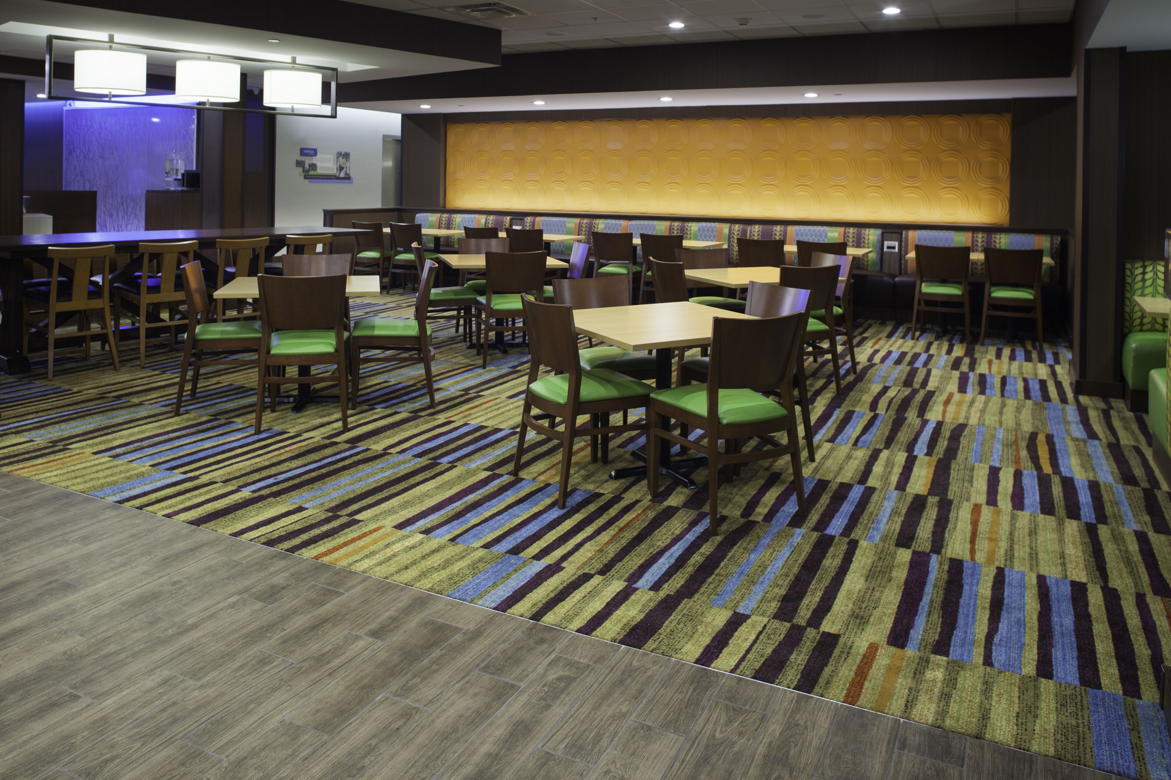 free daily continental breakfast