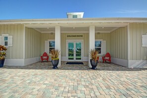 Lobby - Ocean Breeze RV Resort (Jensen Beach)