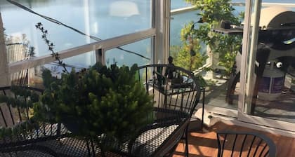 Leigh Lani Guest House