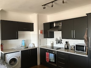 Apartment, Ensuite, Sea View (Moray Hastings ) | Miscellaneous