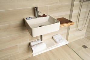 Bathroom - Residencial Monte Brasil (Angra do Heroismo)