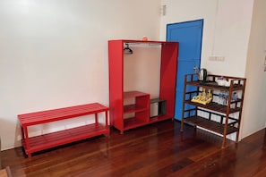 Family Room, City View
