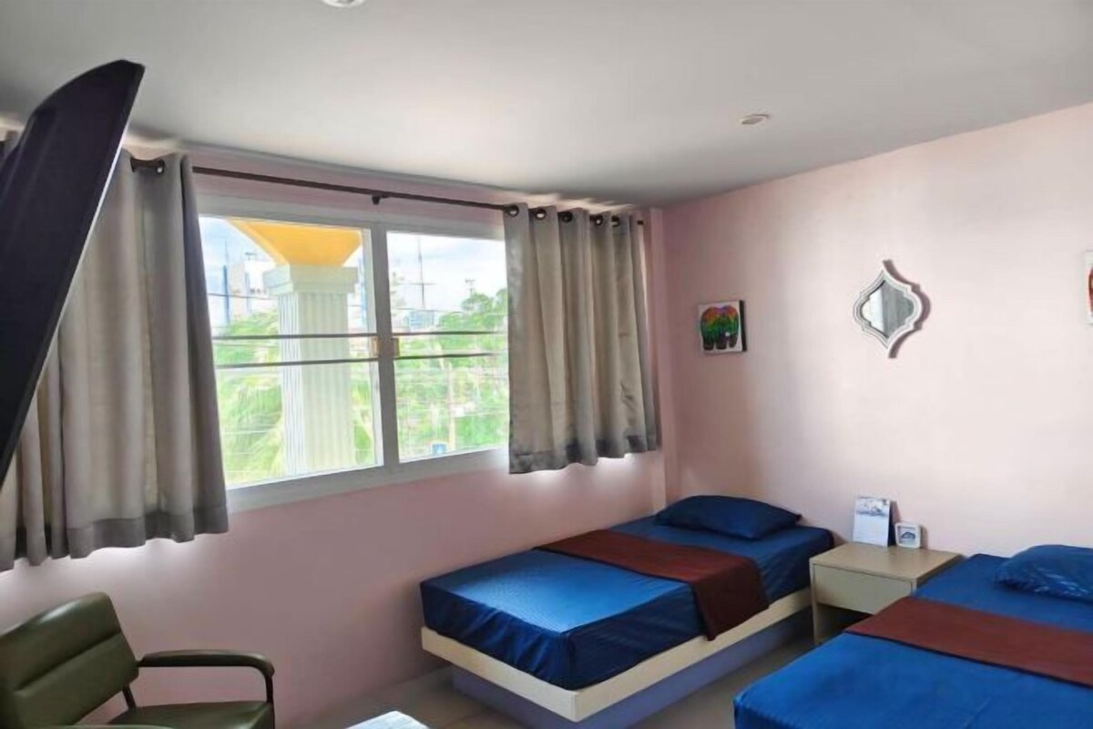 Wifi gratis y ropa de cama 