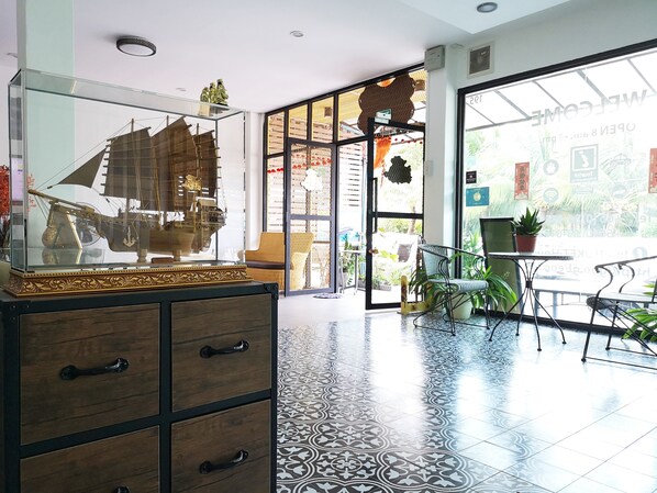Lobby - In Phuket House (Phuket)