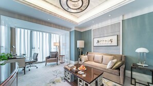Luxe suite