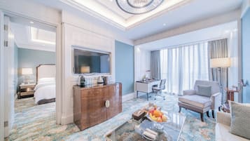 Premium bedding, down duvets, minibar, in-room safe