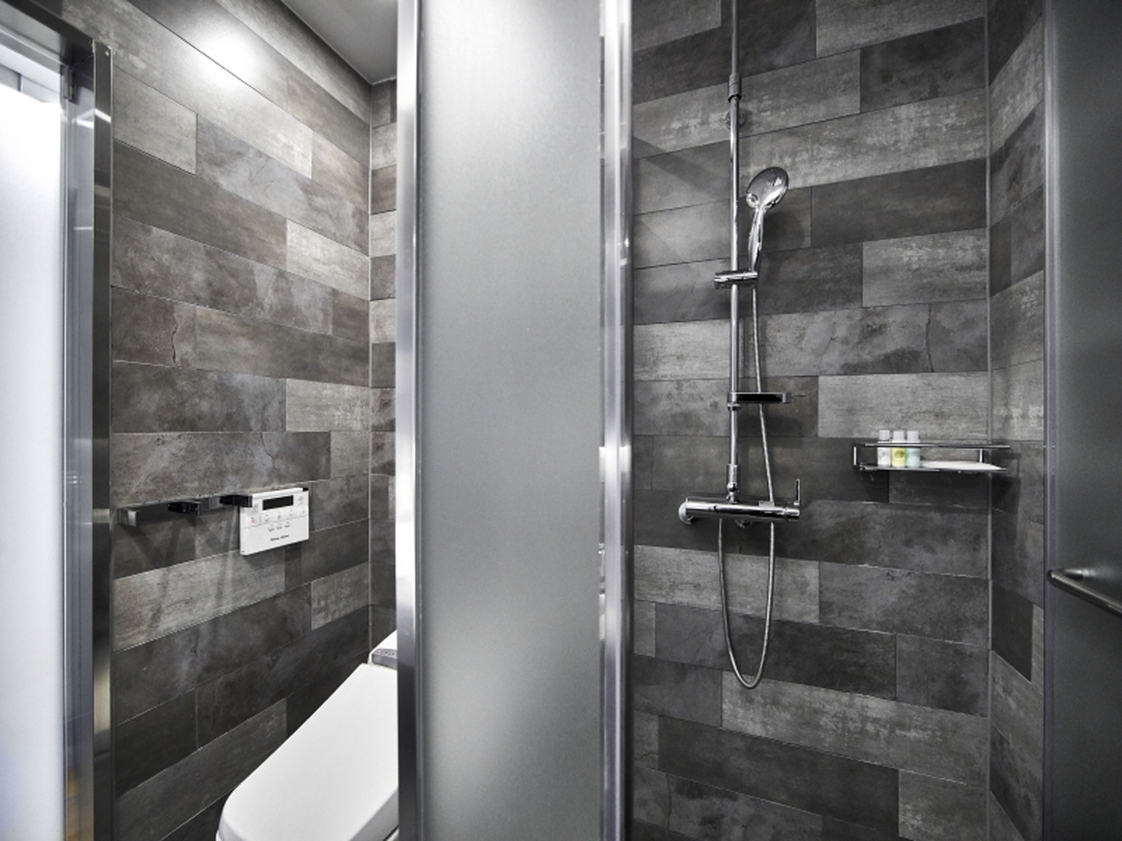 free toiletries, bathrobes, slippers, bidet