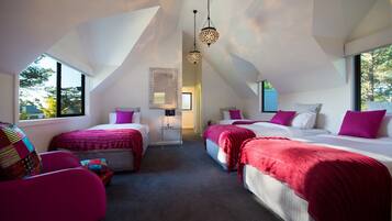 Casa luxo, 4 quartos, vista para o jardim, no jardim | 4 quartos, ferros/tábuas de passar roupa, berços (sobretaxa)