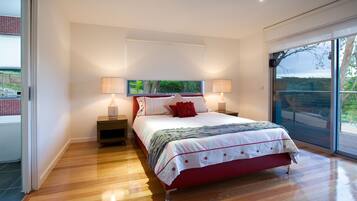 House, 2 Bedrooms | 2 bedrooms, iron/ironing board, free WiFi, bed sheets