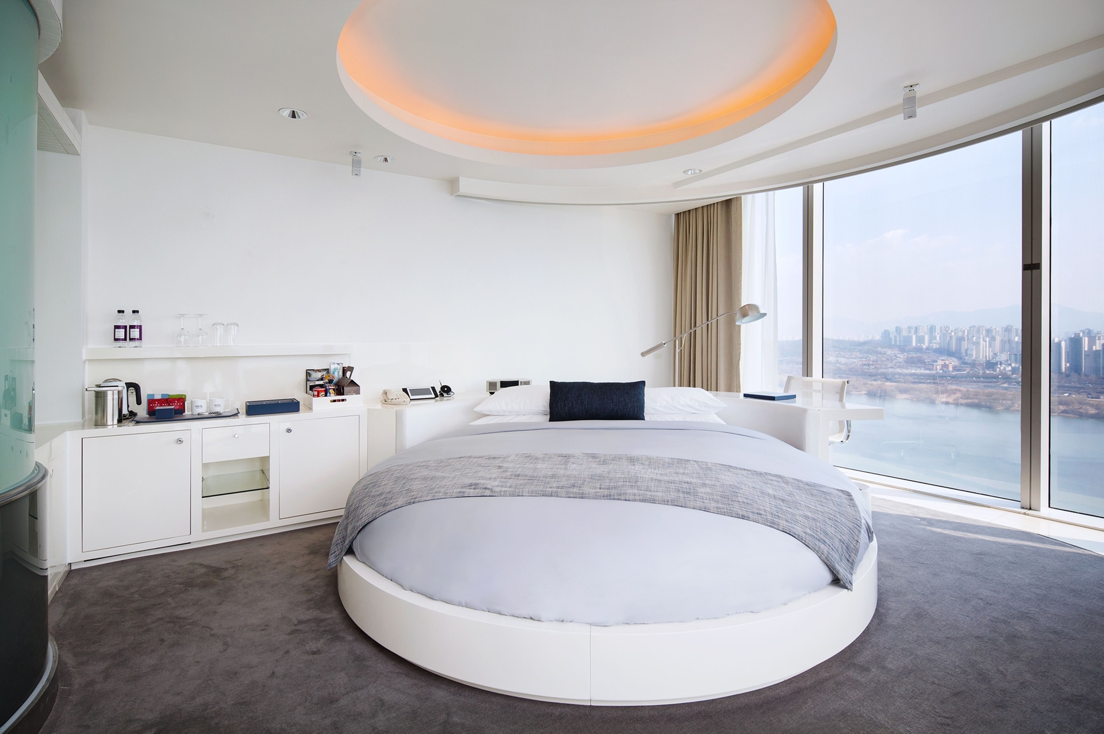 Free minibar, in-room safe, blackout drapes, soundproofing