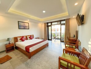 Deluxe Double Room, Balcony, Garden View | Premium bedding, minibar, in-room safe, desk