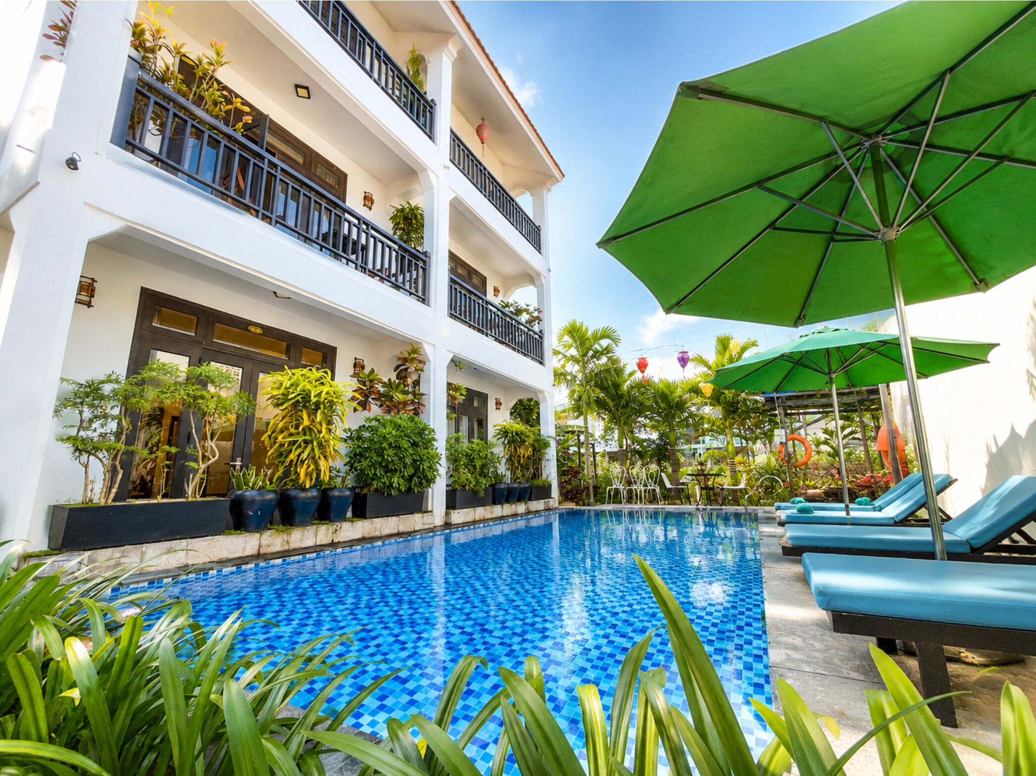 Outdoor pool