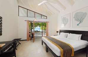 In-room safe, desk, iron/ironing board, free cots/infant beds - Embudu Village (Emboodhoo)