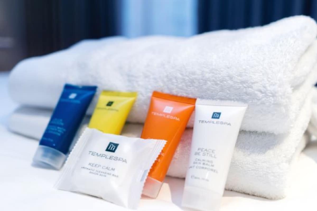 Bathroom amenities