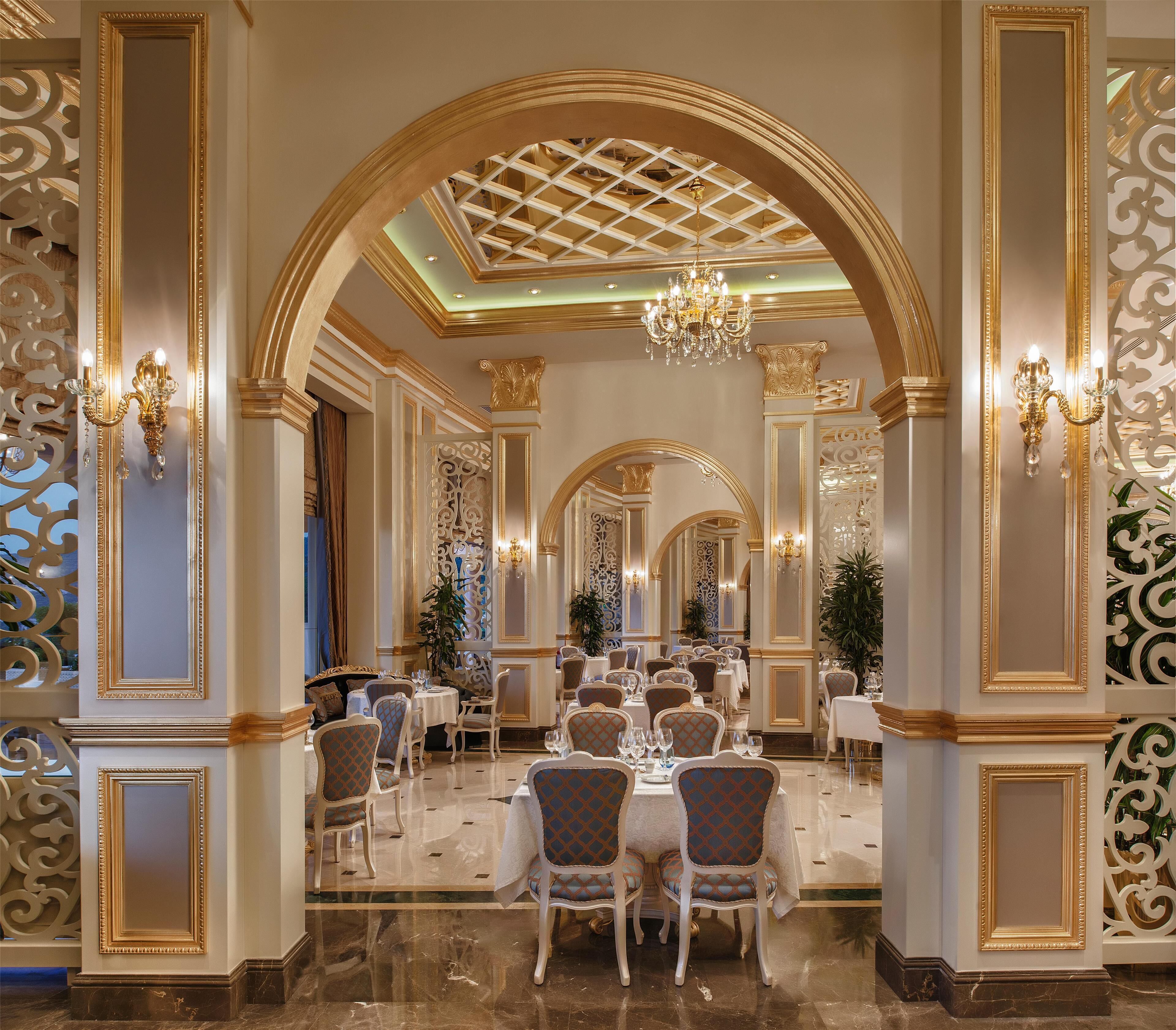 8 restaurants, breakfast, lunch served; local and international cuisine