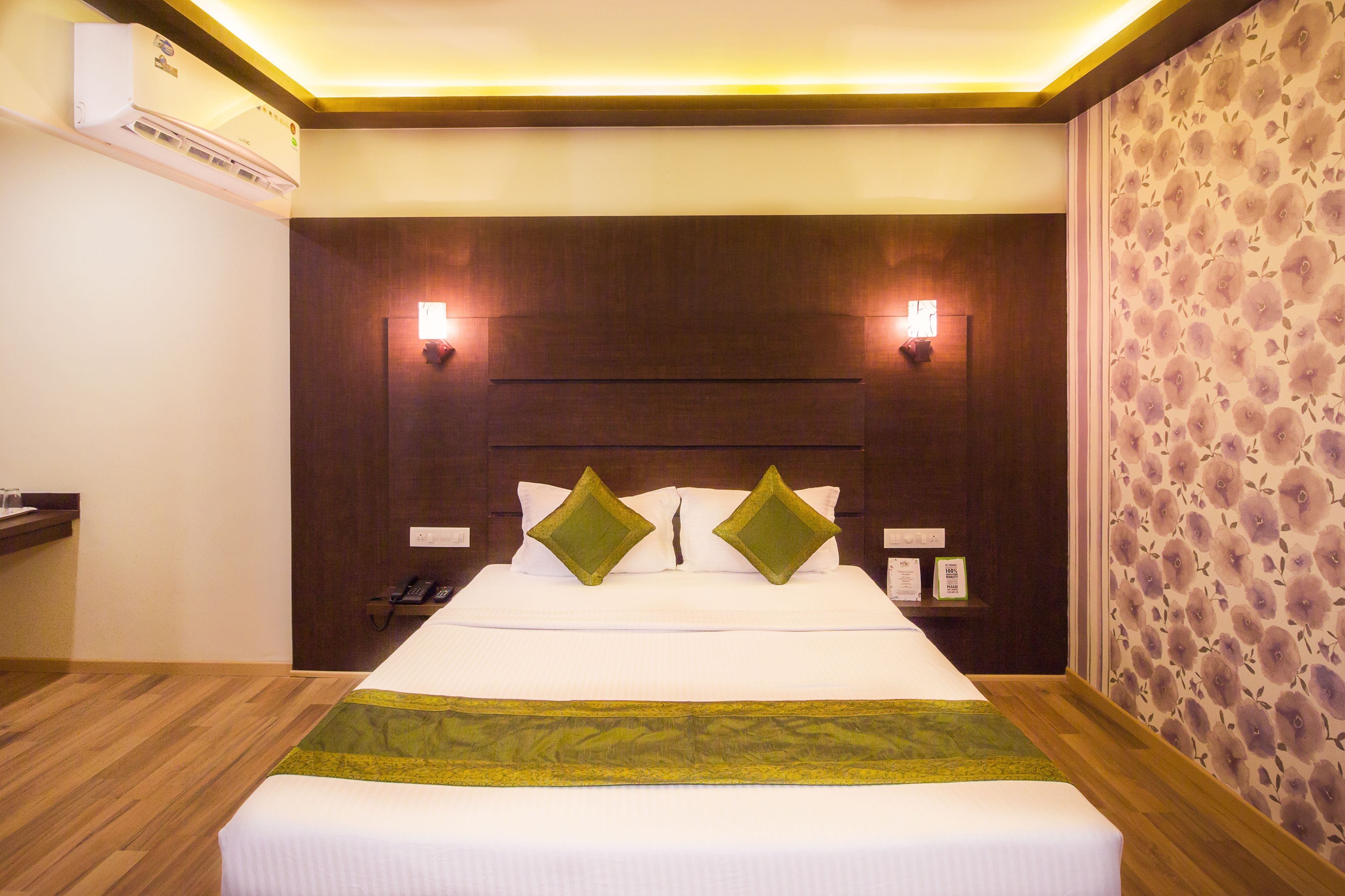 1 bedroom, iron/ironing board, rollaway beds, free WiFi