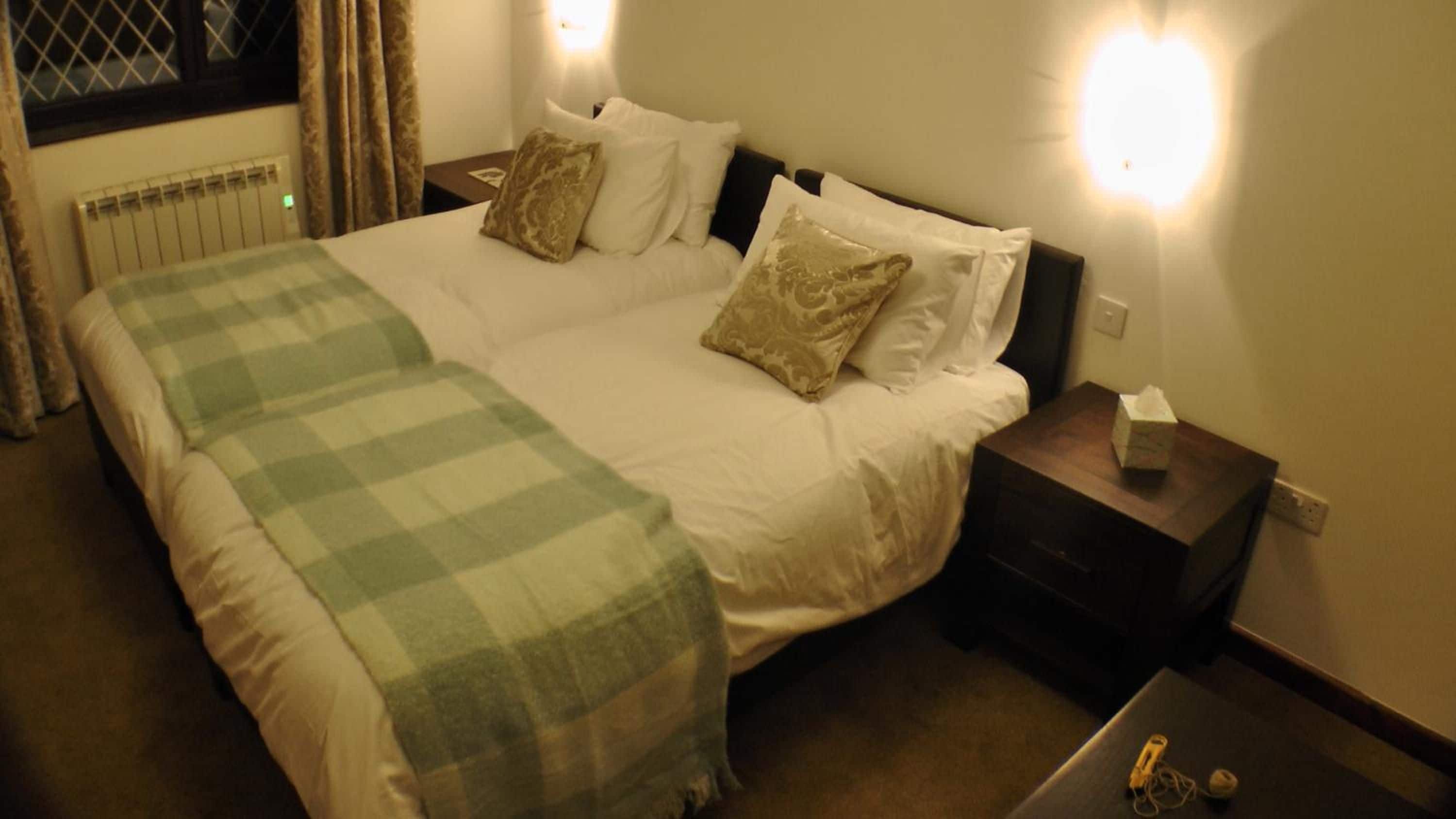 Photo - Bay Lodge