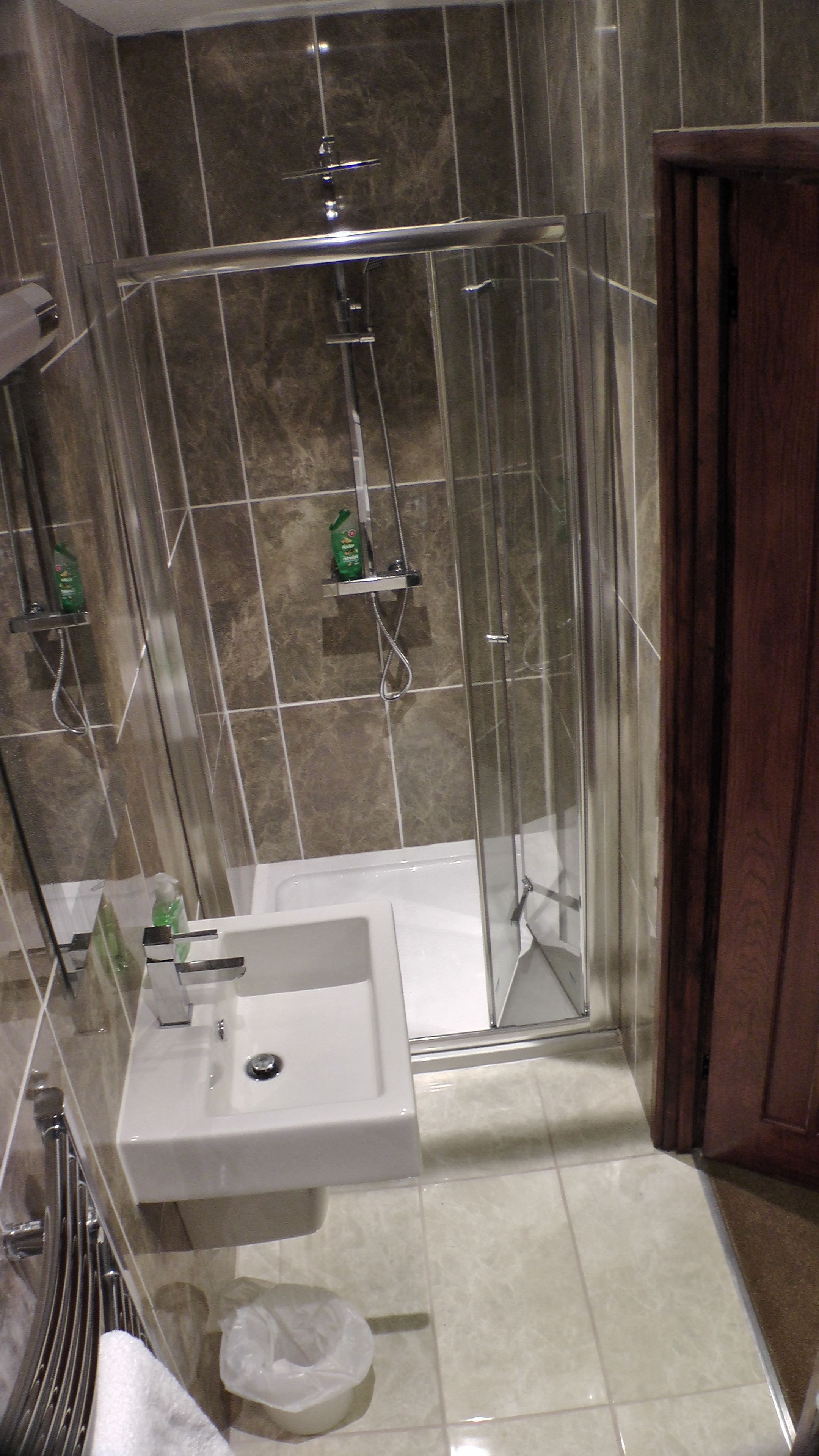 ห้องอาบน้ำ