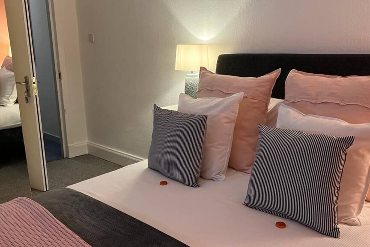 Doppelzimmer, mit Bad, Erdgeschoss (Room 3)