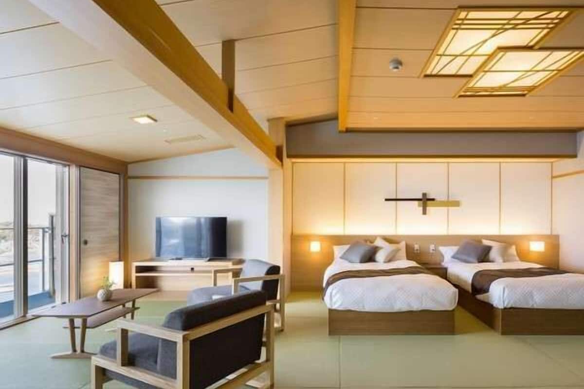 Cofres nos quartos, ferros/tábuas de passar roupa, Wi-Fi de cortesia