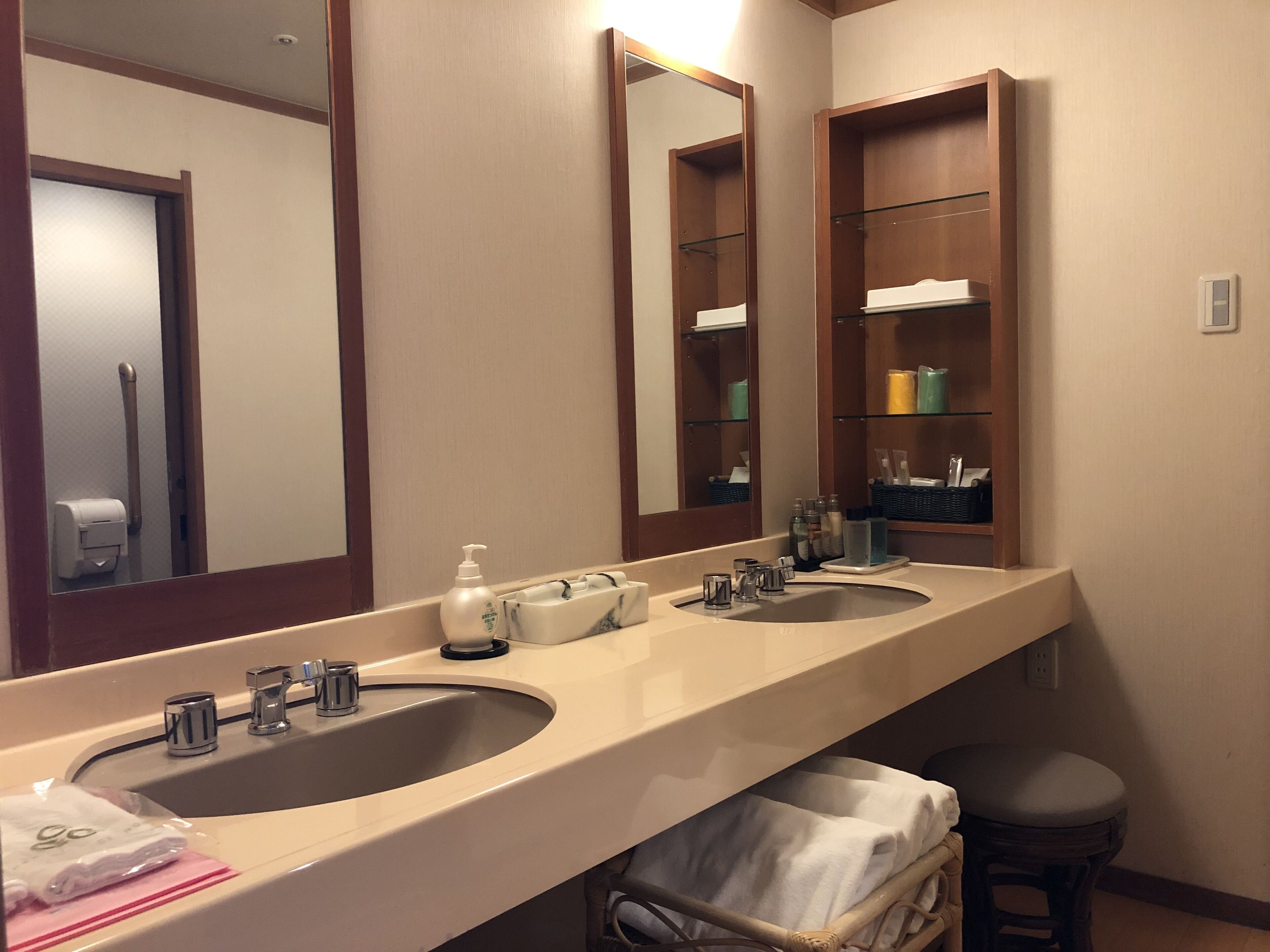 japanese-style deluxe room | room amenity